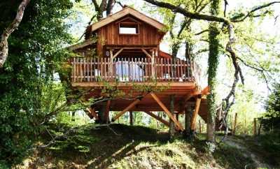 La Cabane aux Trois Chênes – Moulin de la Jarousse