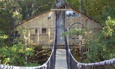 Cabane dans les arbres 2 personnes – Défiplanet’