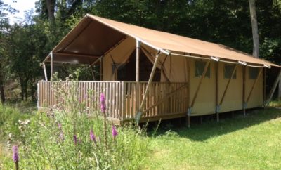 Tente Lodge SPA de l’Etang avec jacuzzi privatif