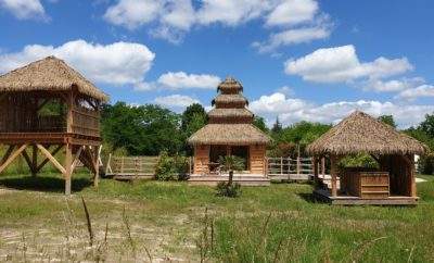 Cabane Indonésienne avec Spa – Domaine EcÔtelia